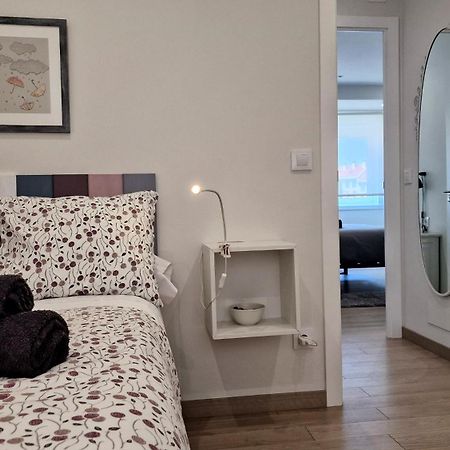 Apartamento Soleado a un paseo de la Catedral Santiago de Compostela Exterior foto