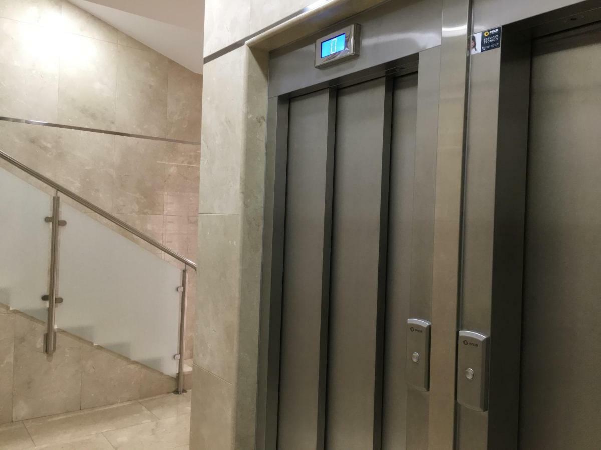 Apartamento Soleado a un paseo de la Catedral Santiago de Compostela Exterior foto